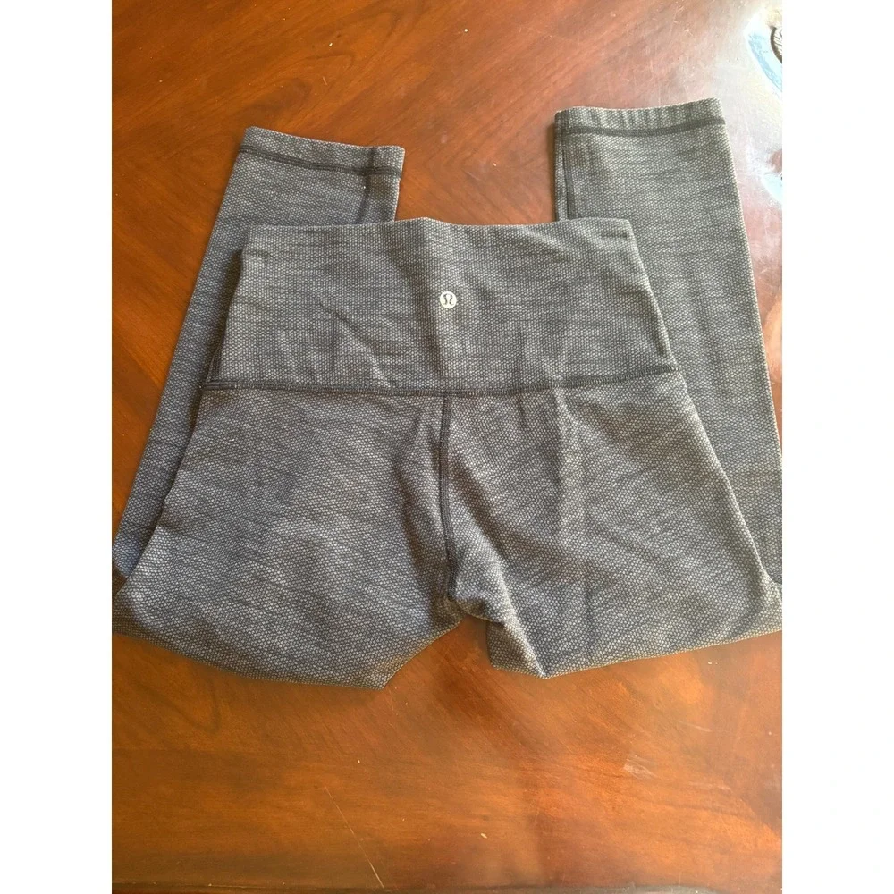 Lululemon High Rise Crop Leggings‎ Gray Black Space Dye Textured Yoga Pants 21in